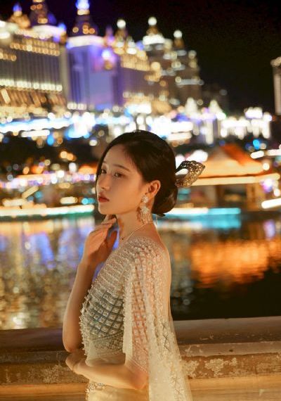 世界第二大钻石被挖出重2492克拉